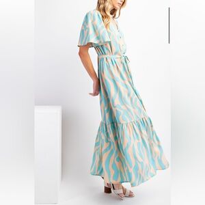 easel Teal and Peach Wave-Print Maxi Dress